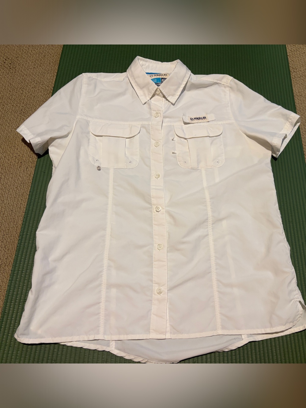 Magellan Outdoors White Short-Sleeve Button-Front Women's Shirt